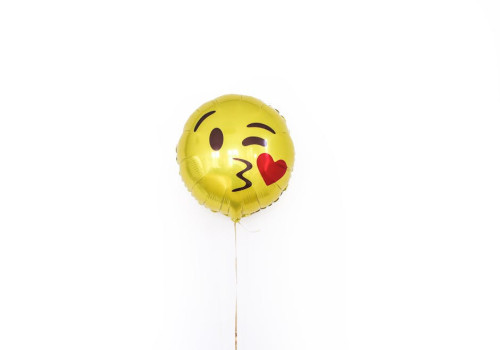 Waarom gebruiken we emojis en wat betekent dit voor onze communicatie?