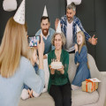 Oma wordt 80: zo vier je een kroonjaar dat echt bij haar past